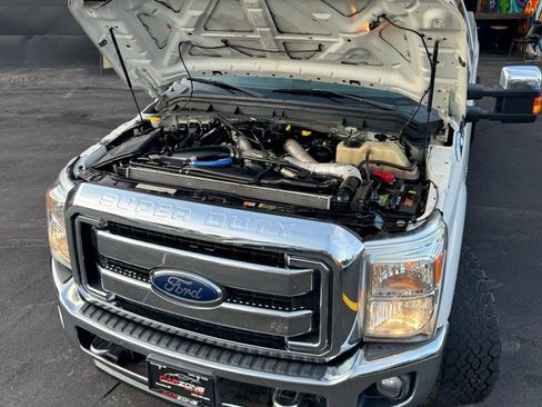 Used 2013 Ford F350 Lariat w/ Chrome Pkg image 33