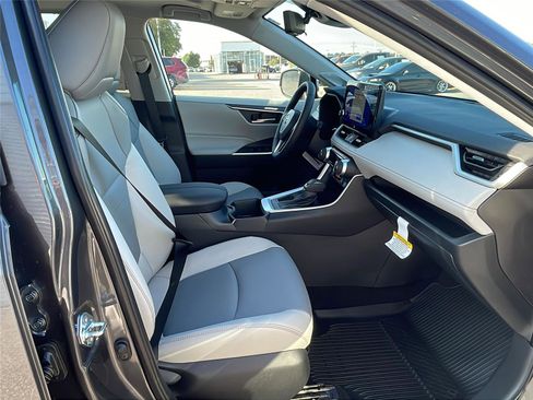 New 2025 Toyota RAV4 XLE image 14