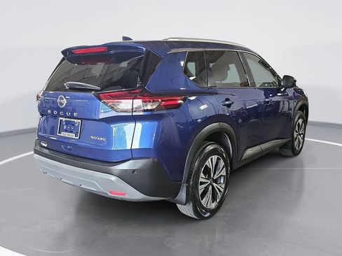 Used 2021 Nissan Rogue SV AWD/4WD image 3