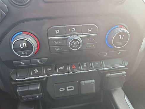 Certified 2022 Chevrolet Silverado 1500 RST w/ All Star Edition Plus image 17