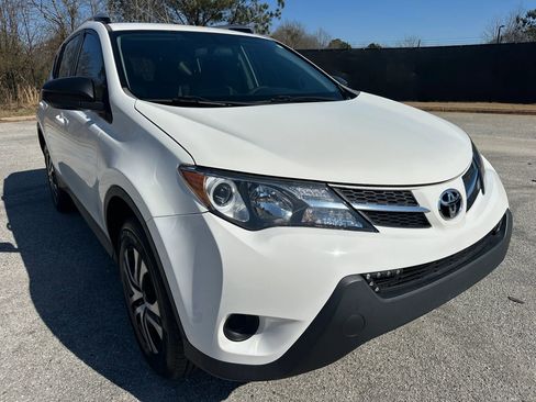 Used 2014 Toyota RAV4 LE image 7