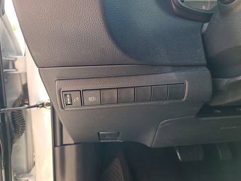 Used 2024 Toyota Corolla LE FWD image 14