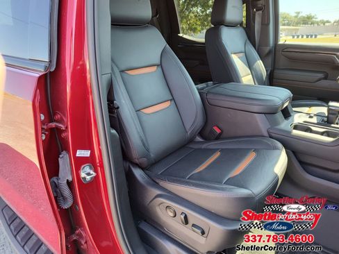 Used 2024 GMC Sierra 1500 AT4 w/ Technology Package AWD/4WD image 26