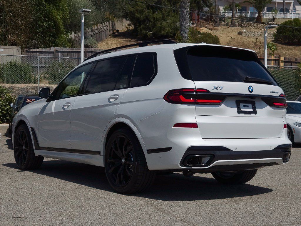 New 2027 BMW X7 xDrive40i w/ M Sport Package AWD/4WD image 30