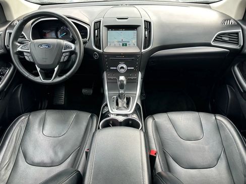 Used 2018 Ford Edge Titanium w/ Equipment Group 301A image 11