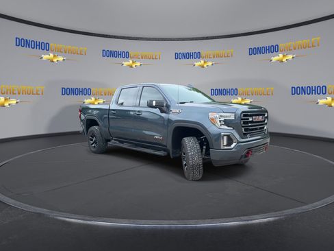 Used 2020 GMC Sierra 1500 AT4 w/ AT4 Premium Package AWD/4WD image 5