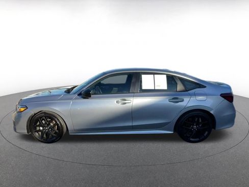 Used 2025 Honda Civic Sport image 9
