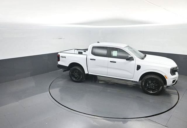 New 2026 Ford Ranger XLT w/ Black Appearance Package AWD/4WD image 25
