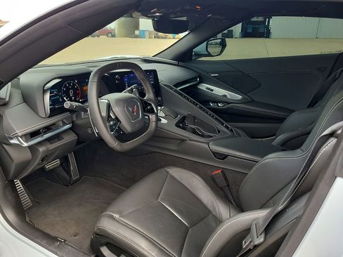 Used 2023 Chevrolet Corvette Stingray Convertible w/ Battery Protection Package RWD image 8