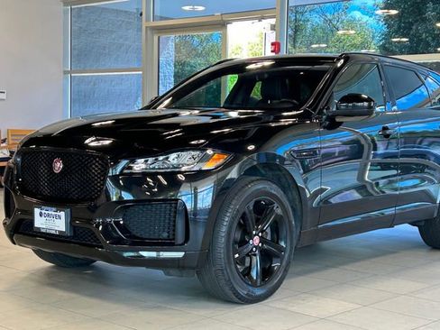 Used 2020 Jaguar F-PACE Checkered Flag image 3