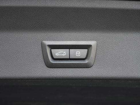 Used 2023 BMW X3 xDrive30i w/ M Sport Package image 38