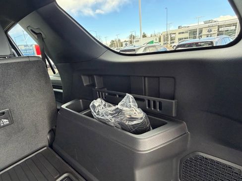 Used 2026 Toyota 4Runner TRD Off-Road Premium image 9