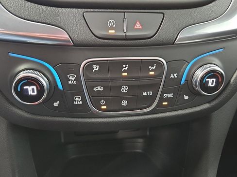 Used 2024 Chevrolet Equinox LT image 5