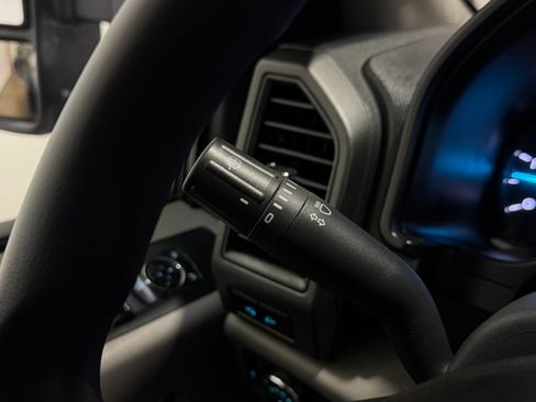 Used 2022 Ford F350 XL w/ Power Equipment Group image 24