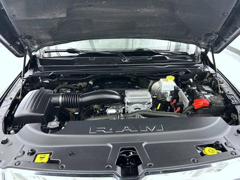 Used 2022 RAM 1500 Laramie AWD/4WD image 25