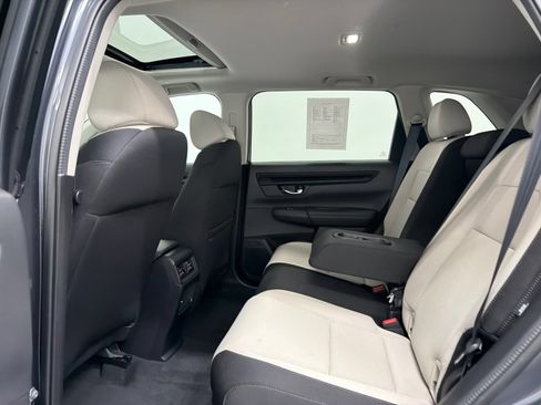 Used 2025 Honda CR-V EX image 18