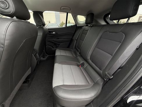 Certified 2024 Chevrolet Trax LT image 27