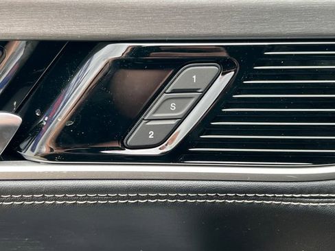 New 2026 Jeep Grand Wagoneer 4WD image 17