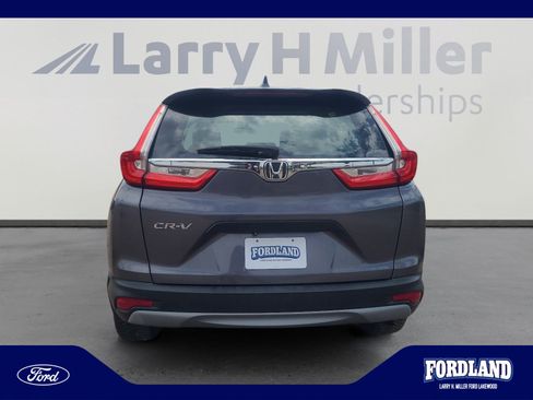 Used 2018 Honda CR-V LX image 4