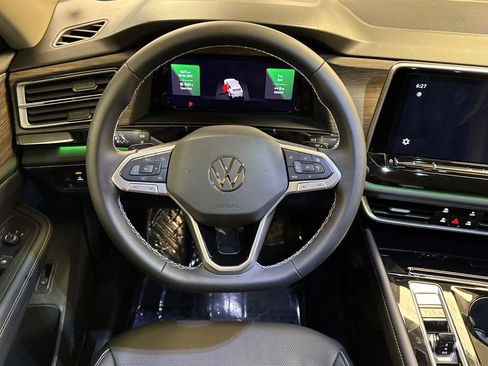 New 2026 Volkswagen Atlas SEL image 13