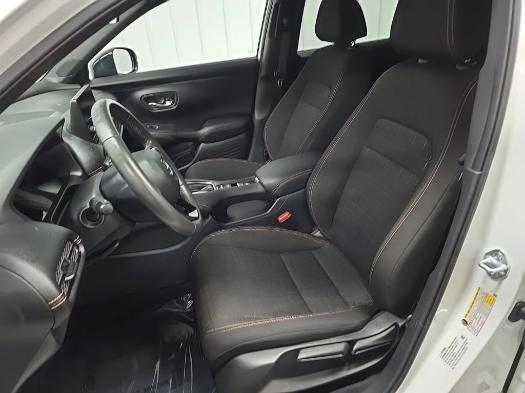 Used 2024 Honda HR-V Sport image 29