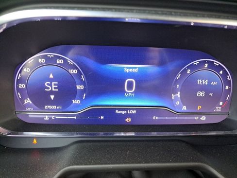 Certified 2023 Chevrolet Suburban LT w/ LT Signature Plus Package image 24