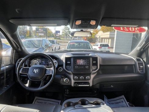 Used 2021 RAM 2500 Tradesman w/ Chrome Appearance Group image 28