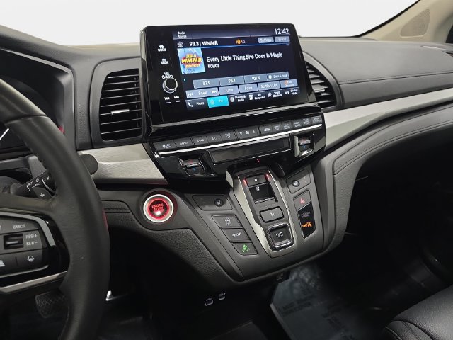 Used 2025 Honda Odyssey EX-L image 20