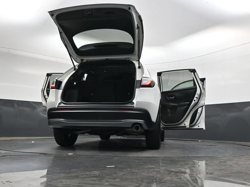 Used 2023 Honda HR-V Sport image 42