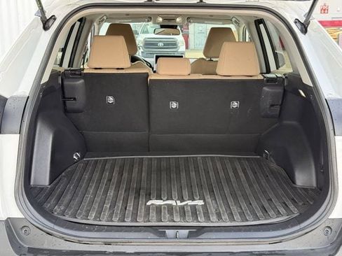 Used 2023 Toyota RAV4 XLE image 33