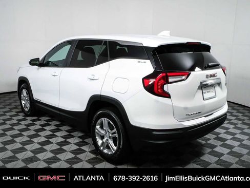 Used 2023 GMC Terrain SLE FWD image 27