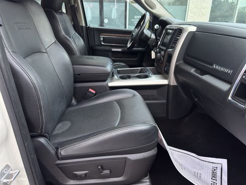 Used 2016 RAM 2500 Laramie RWD image 11