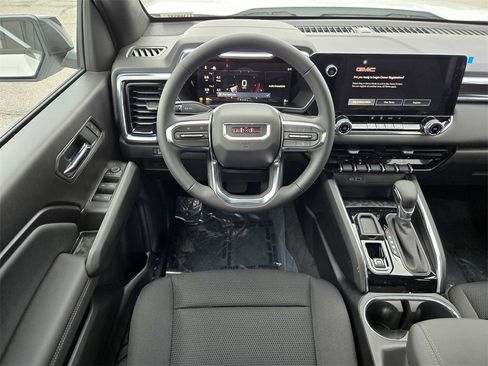 New 2026 GMC Canyon Elevation w/ Technology Package image 12