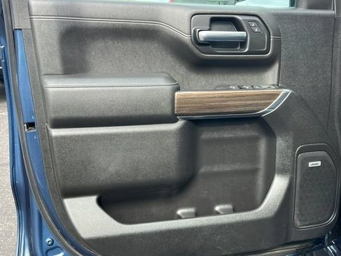 Used 2019 Chevrolet Silverado 1500 RST w/ All-Star Edition AWD/4WD image 22