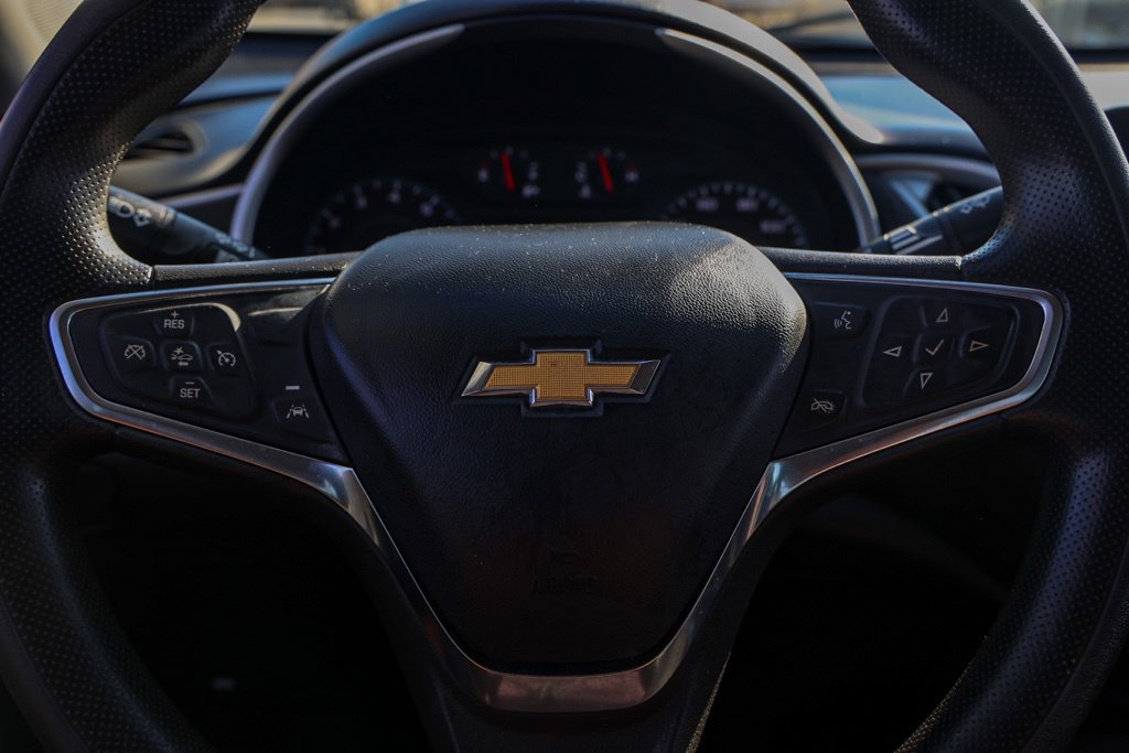 Used 2023 Chevrolet Malibu LT FWD image 27