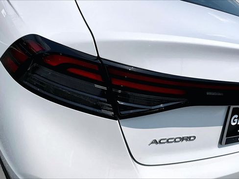 Used 2023 Honda Accord EX image 28