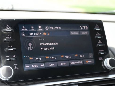 Used 2018 Honda Accord EX-L image 36