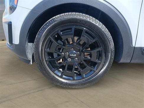 Used 2022 Kia Telluride SX w/ Nightfall Edition Package image 14