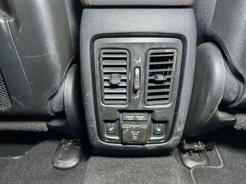 Used 2024 Dodge Durango GT AWD/4WD image 29