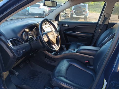 Used 2017 Dodge Journey Crossroad AWD/4WD image 8