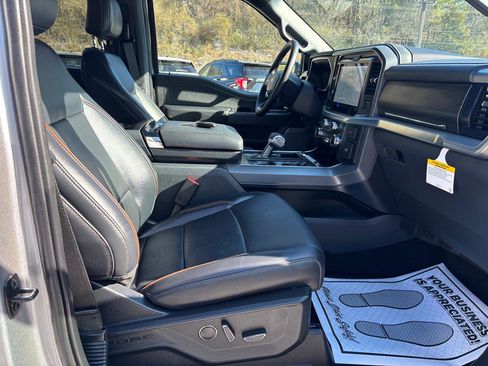 Used 2025 Ford F150 Lariat w/ Equipment Group 502A High image 15