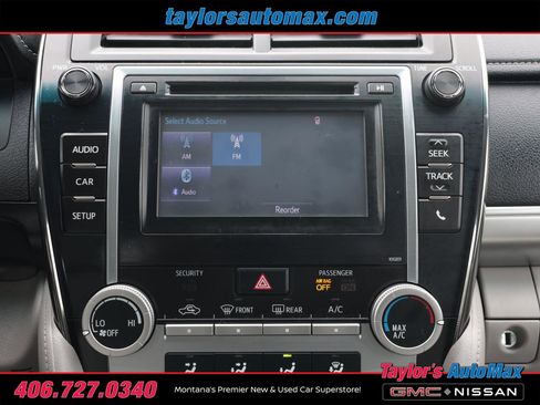 Used 2014 Toyota Camry LE FWD image 11