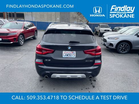 Used 2018 BMW X3 xDrive30i w/ Premium Package image 3