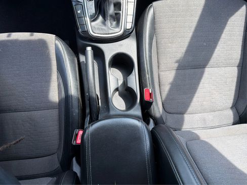 Used 2022 Kia Seltos S AWD/4WD image 16