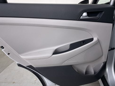 Used 2017 Hyundai Tucson SE AWD/4WD image 19