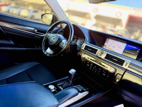 Used 2016 Lexus GS 200t RWD image 21
