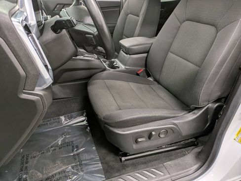 Used 2023 GMC Canyon Elevation w/ Convenience Package AWD/4WD image 12