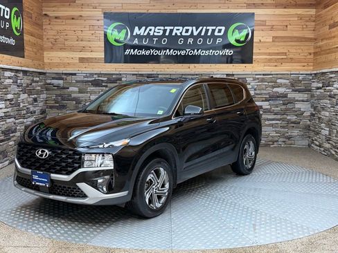 Used 2023 Hyundai Santa Fe SE w/ Cargo Package AWD/4WD image 5
