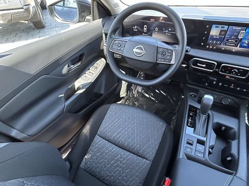 New 2027 Nissan Sentra SV w/ Floor Mat Package FWD image 21