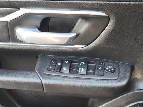 Used 2023 RAM 1500 Big Horn AWD/4WD image 23
